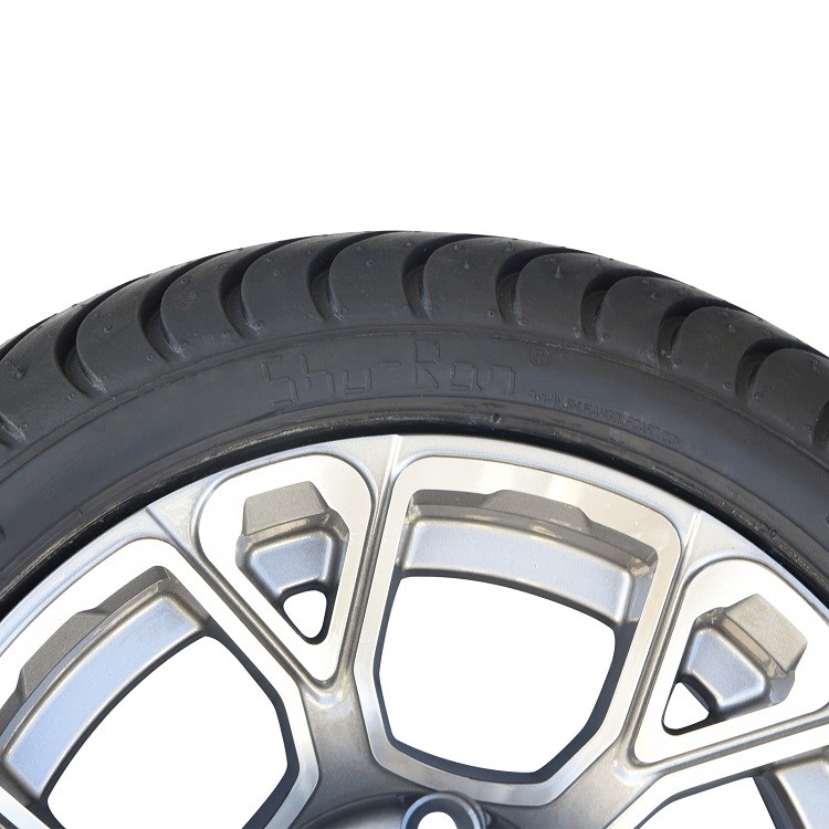 Golfkar 12“ het Wiel van de Aluminiumlegering en 215/35-12 Machinaal bewerkt DOT Street Tire Assembly -/Gunmetal