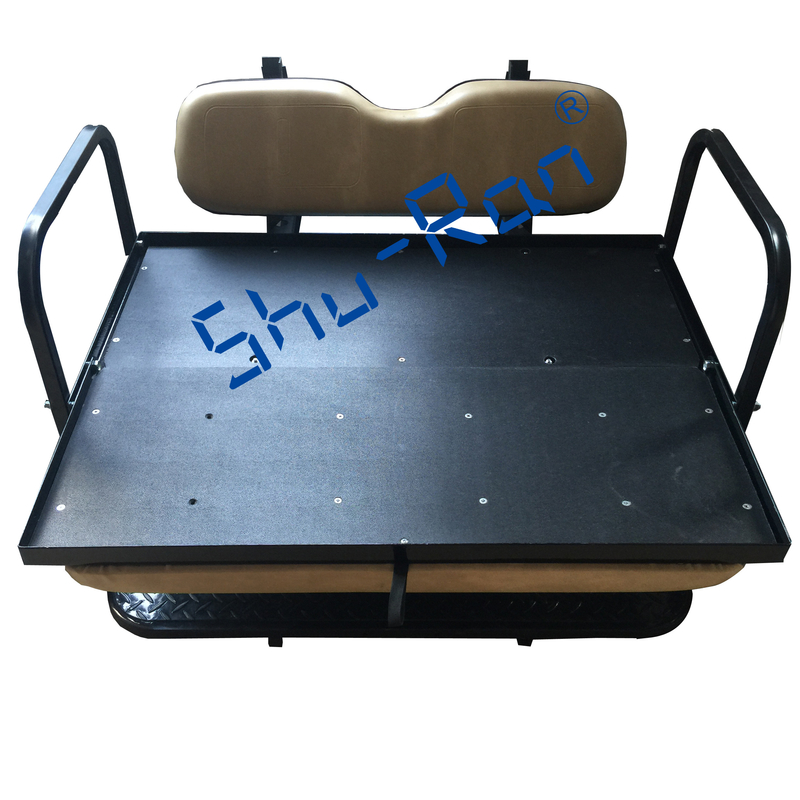 Het Golfkar Achterflip folding back seat kit van EZGO TXT - Fabriek Tan Cushions